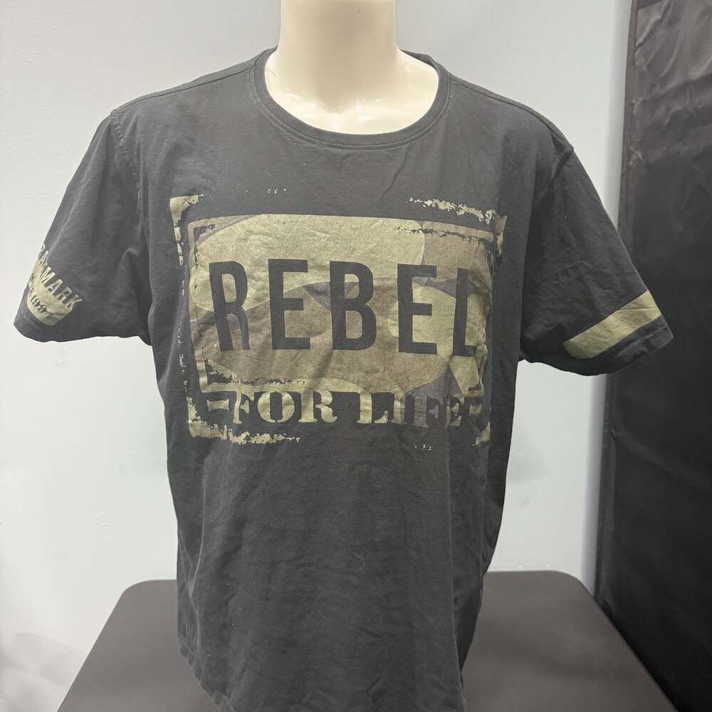 Authentic Apparel Rebel For Life Black Camo Graphic T-Shirt